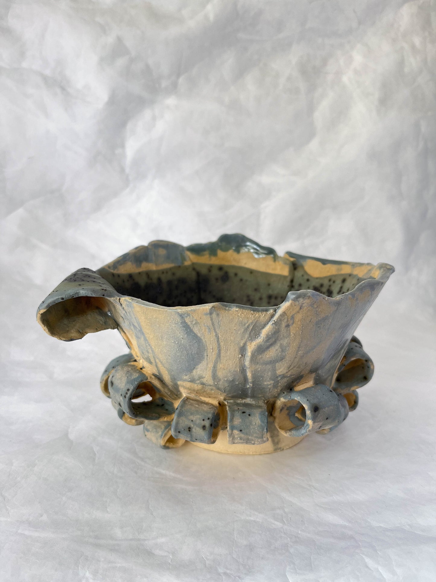 Strip bowl
