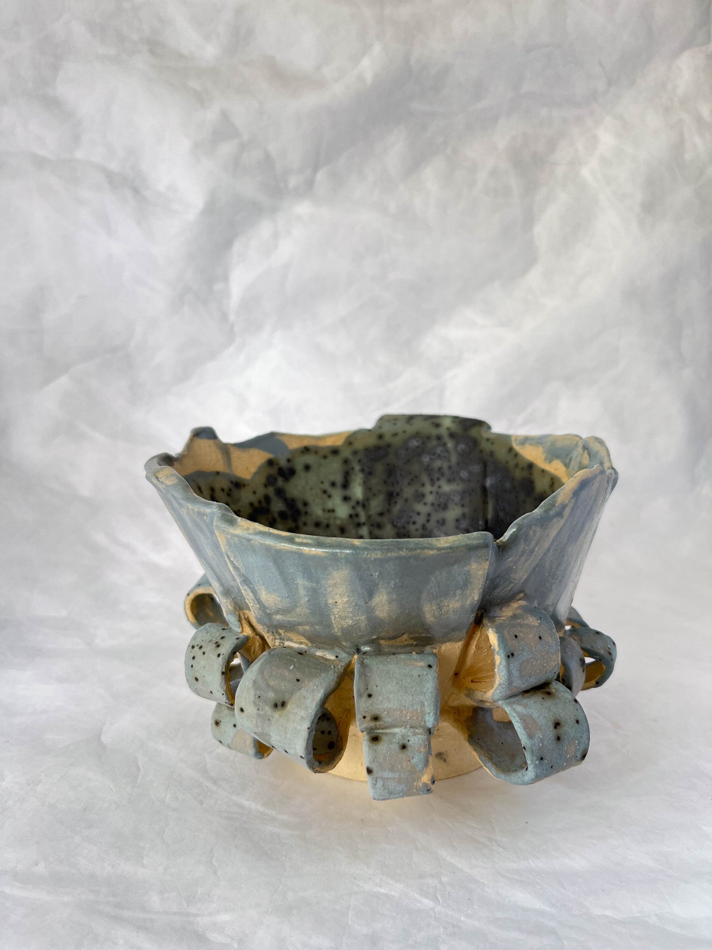 Strip bowl