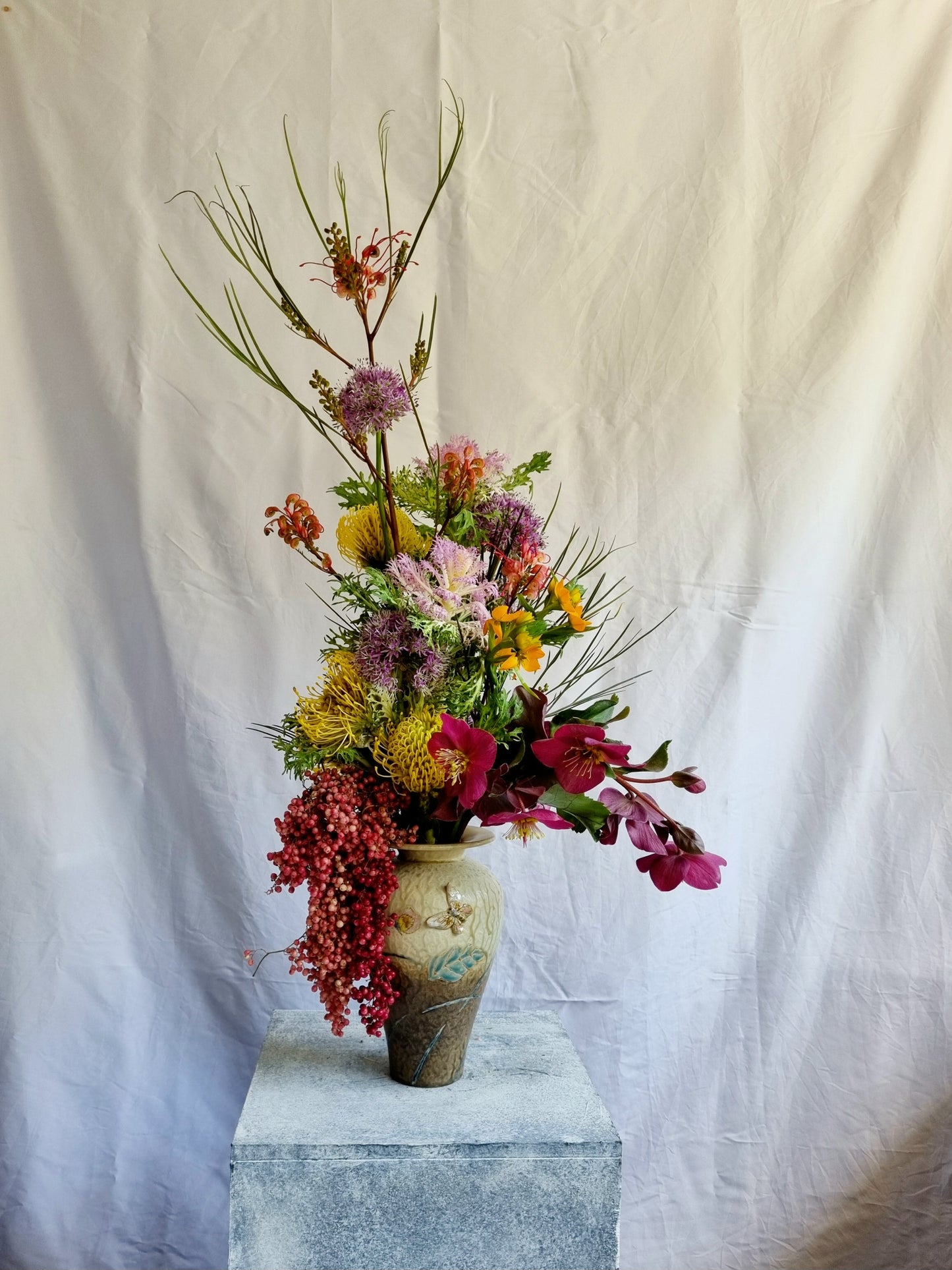 A sculptural floral composition by foRM of Mondays, featuring curated seasonal ingredients and a distinct, organic form.