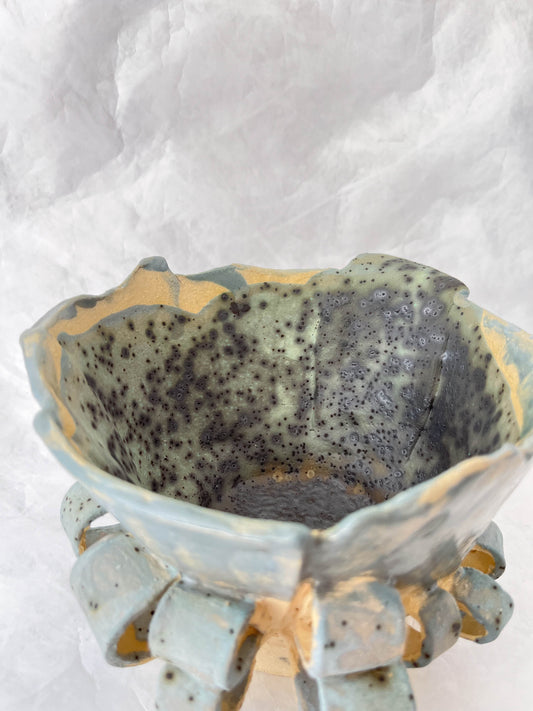 Strip bowl